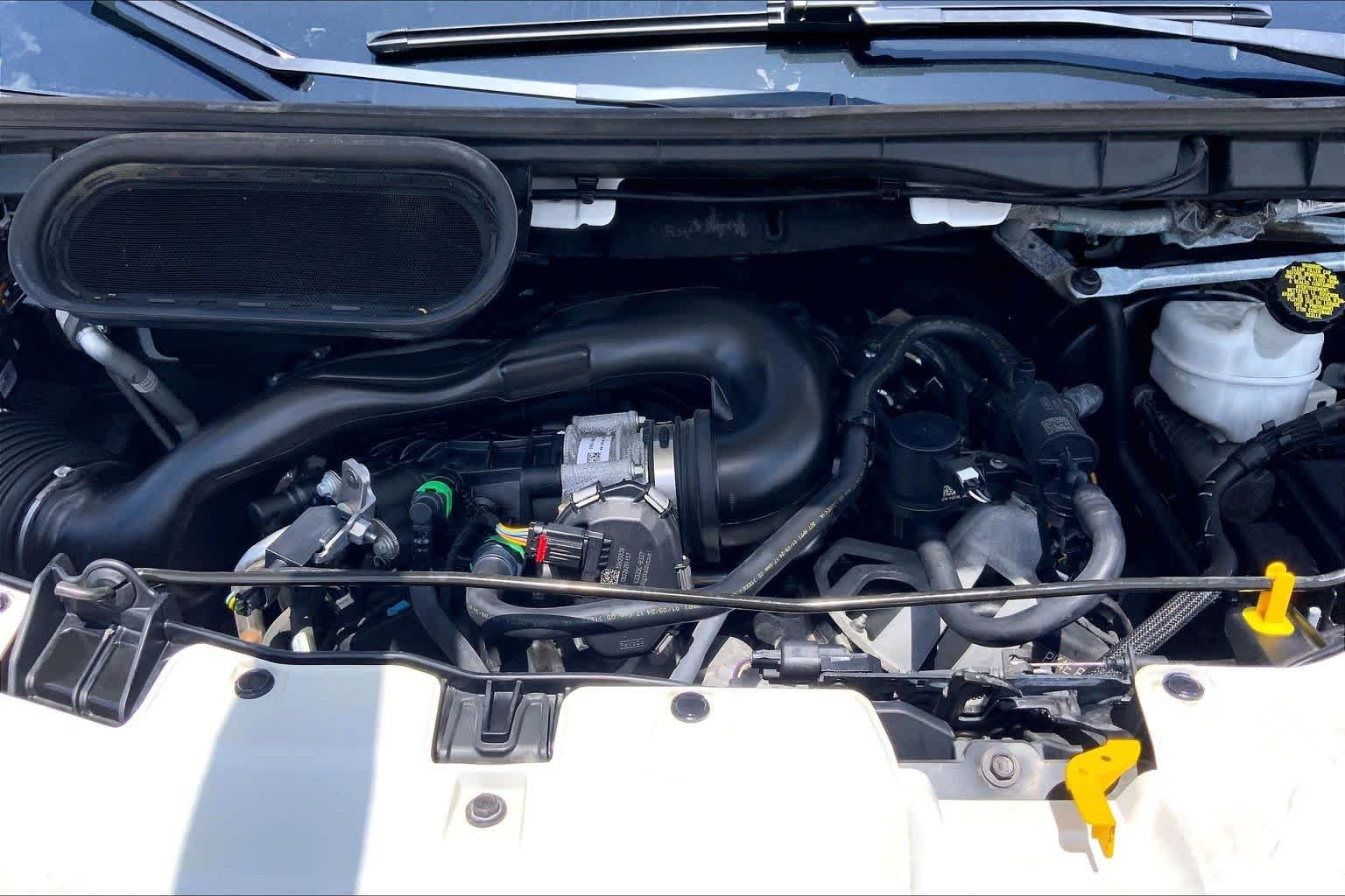 Used 2024 Oxford White Ford  image 30