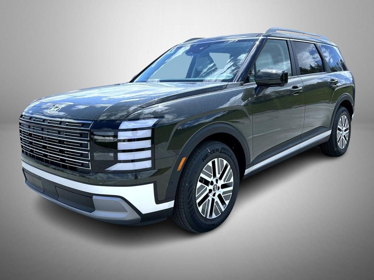 New 2026 Green Hyundai SEL Premium image 1