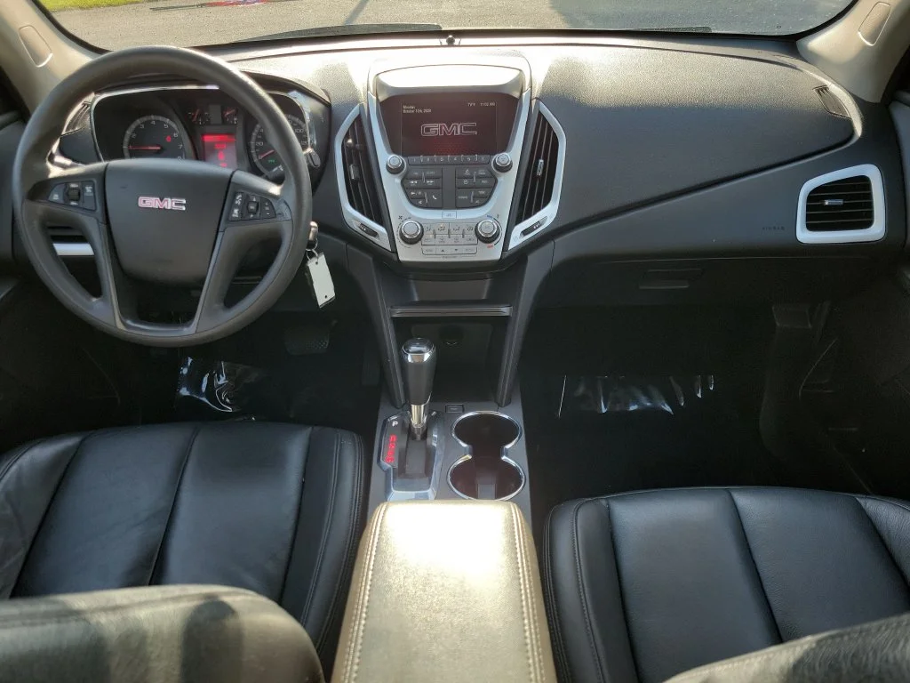 Used 2017 White GMC SLE-1 image 12