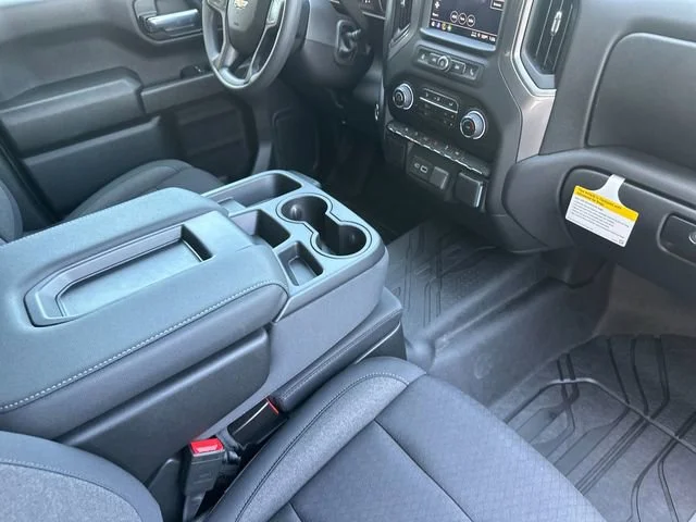 2026 Chevrolet Silverado 1500 Custom - Photo 15