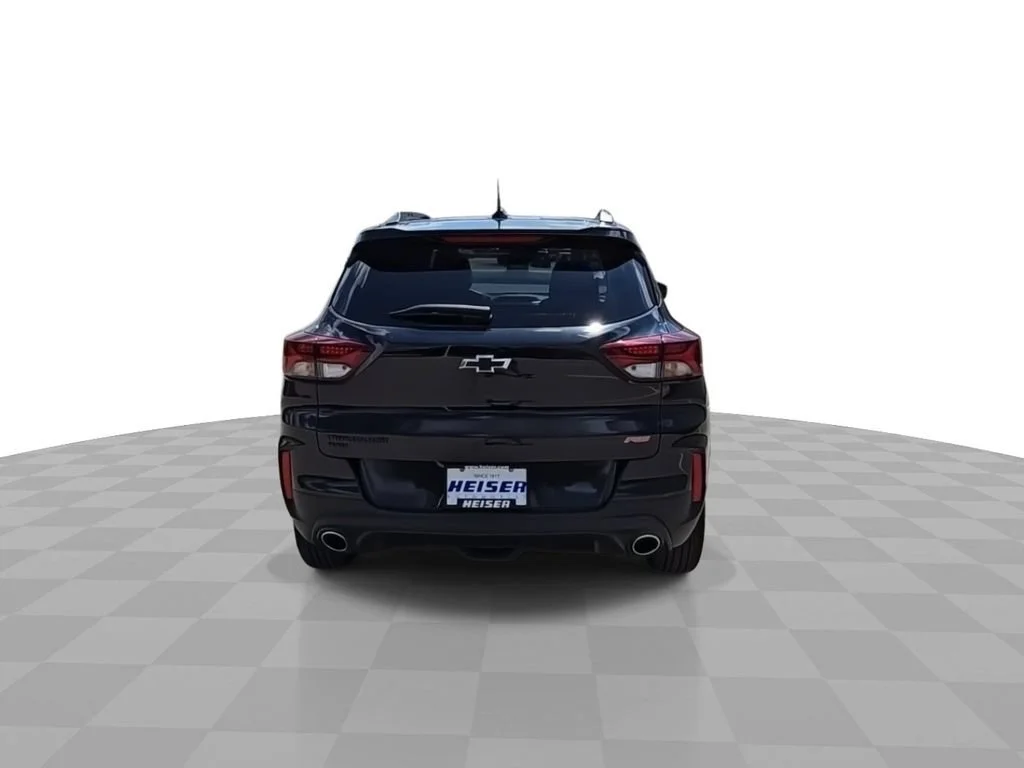 Used 2023 MOSAIC BLACK METALLIC Chevrolet RS image 7