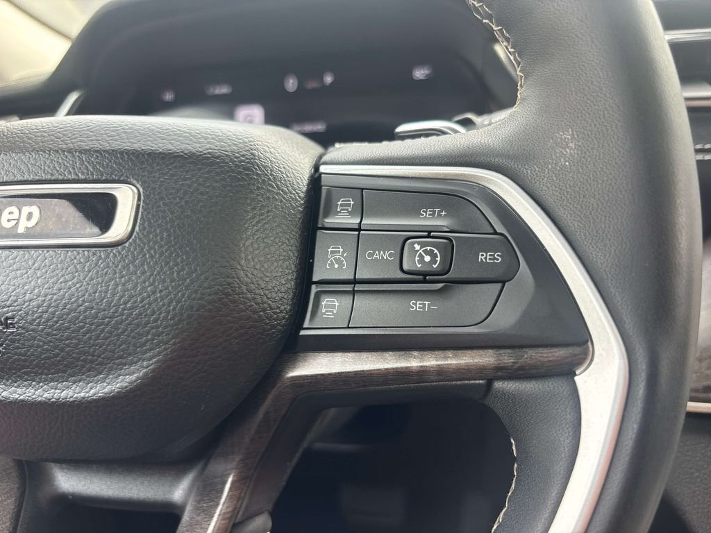 Used 2023 Black Jeep Limited image 24
