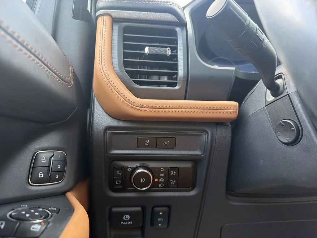 Used 2024 White Ford Platinum image 24