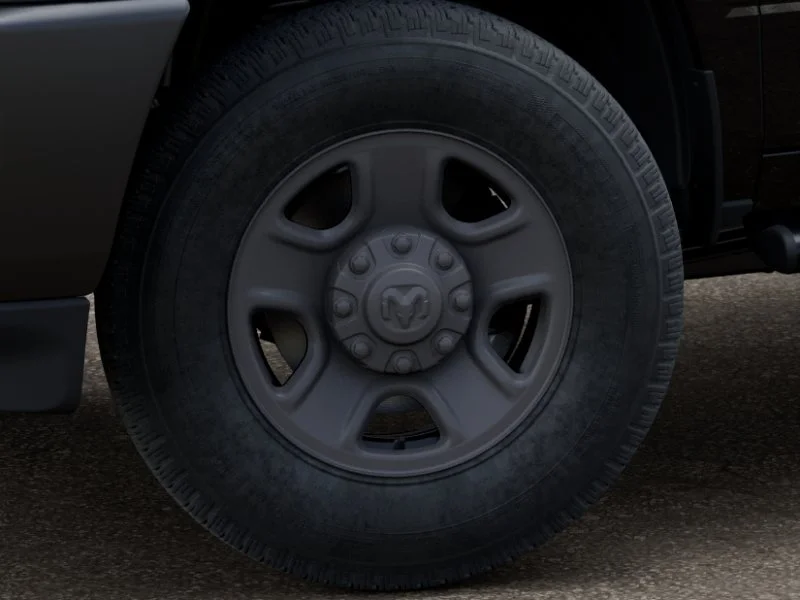 New 2026 Diamond Black Crystal Pearl-Coat Exterior Paint RAM Tradesman image 35