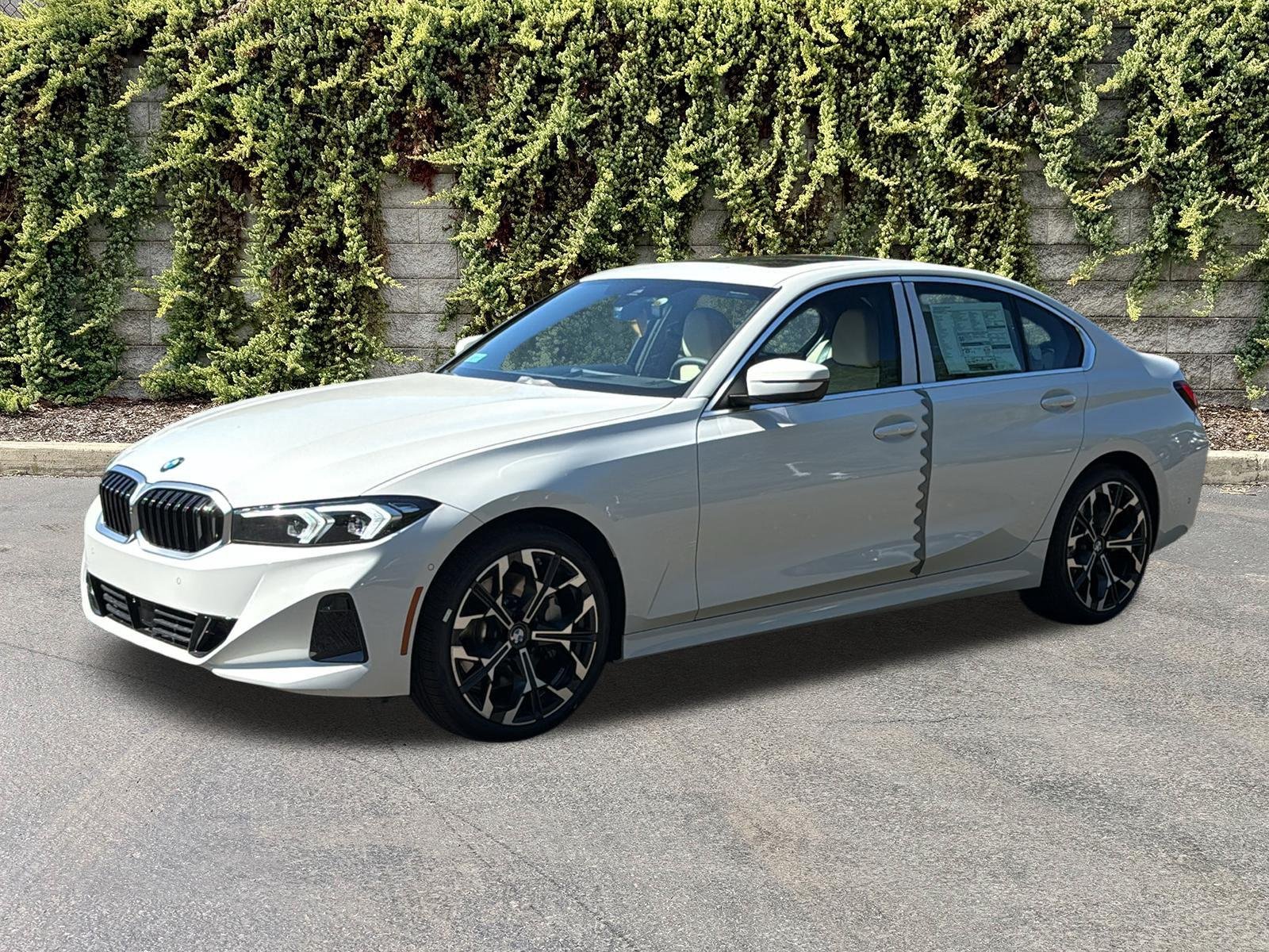 New 2026 Alpine White BMW 330i NA xDrive image 3