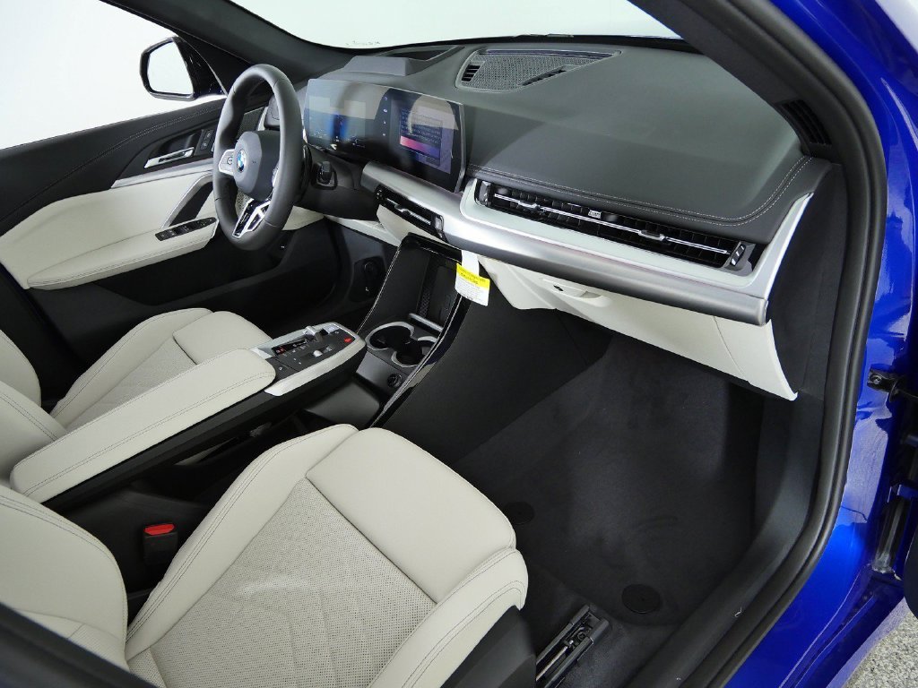 New 2027 Portimao Blue Metallic BMW xDrive28i image 19