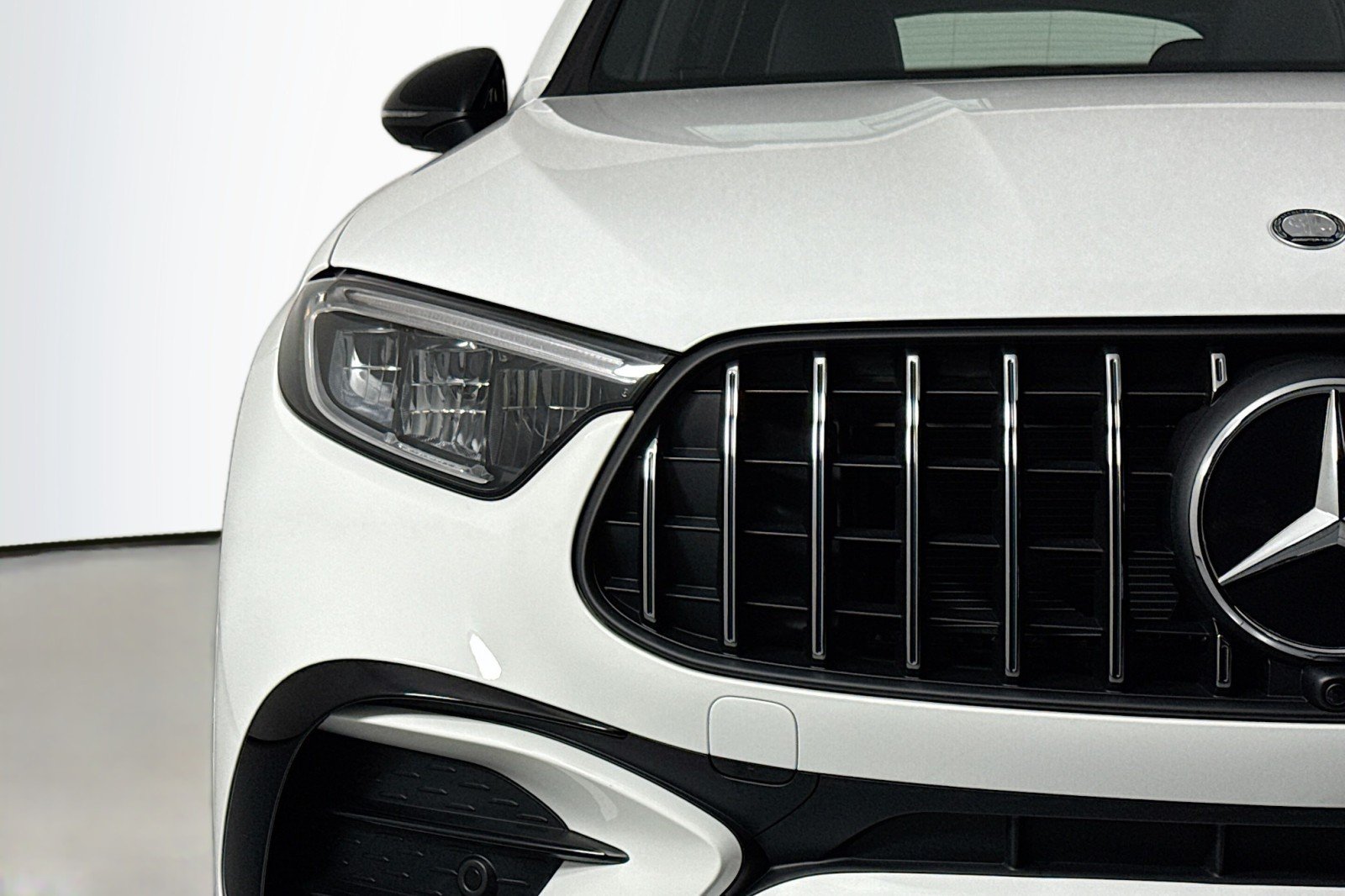 New 2026 Polar White Mercedes-Benz AMG® GLC 43 4MATIC SUV image 13