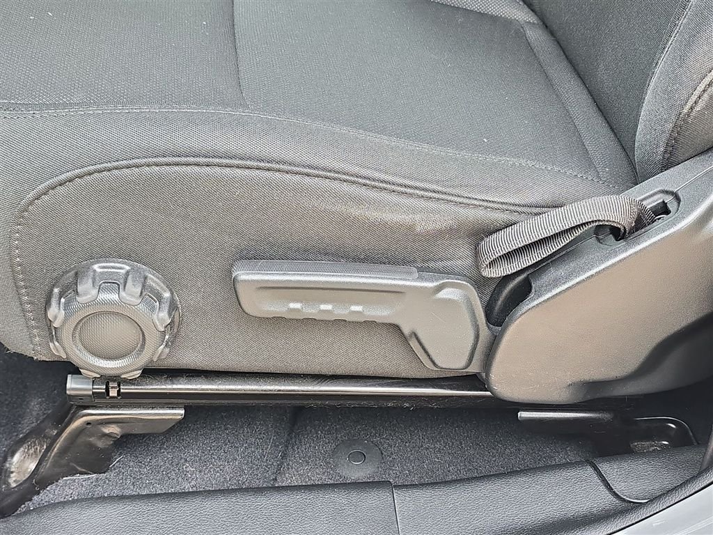 Certified Used 2018 Gray Jeep Unlimited Sahara image 18