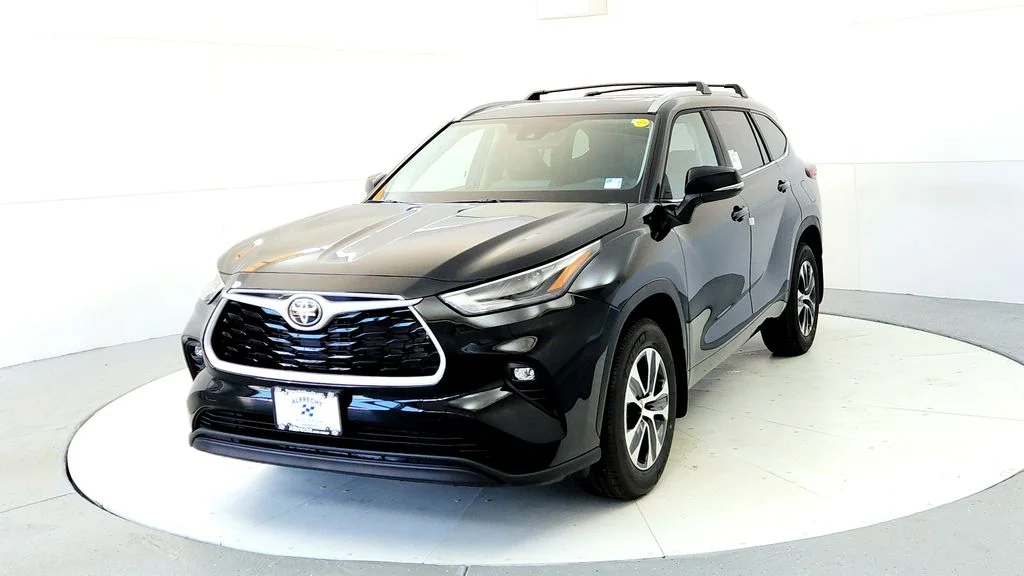 New 2026 Black Toyota XLE image 2