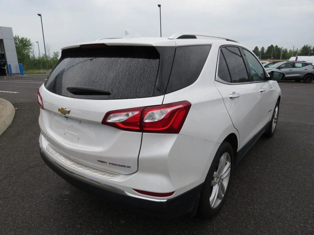 Used 2021 Pearl Chevrolet Premier image 7