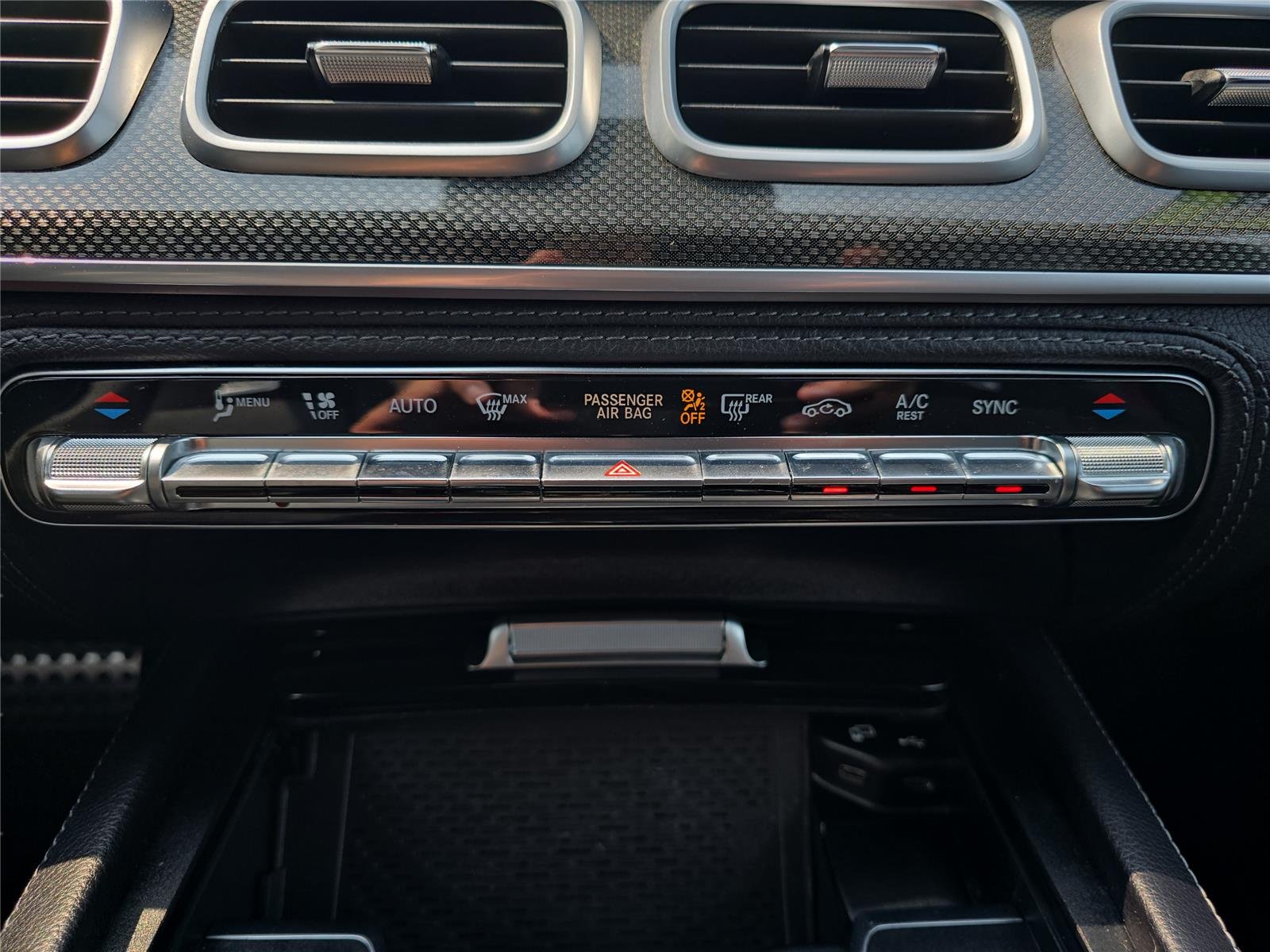 Used 2021 Black Mercedes-Benz AMG® GLE 53 image 17