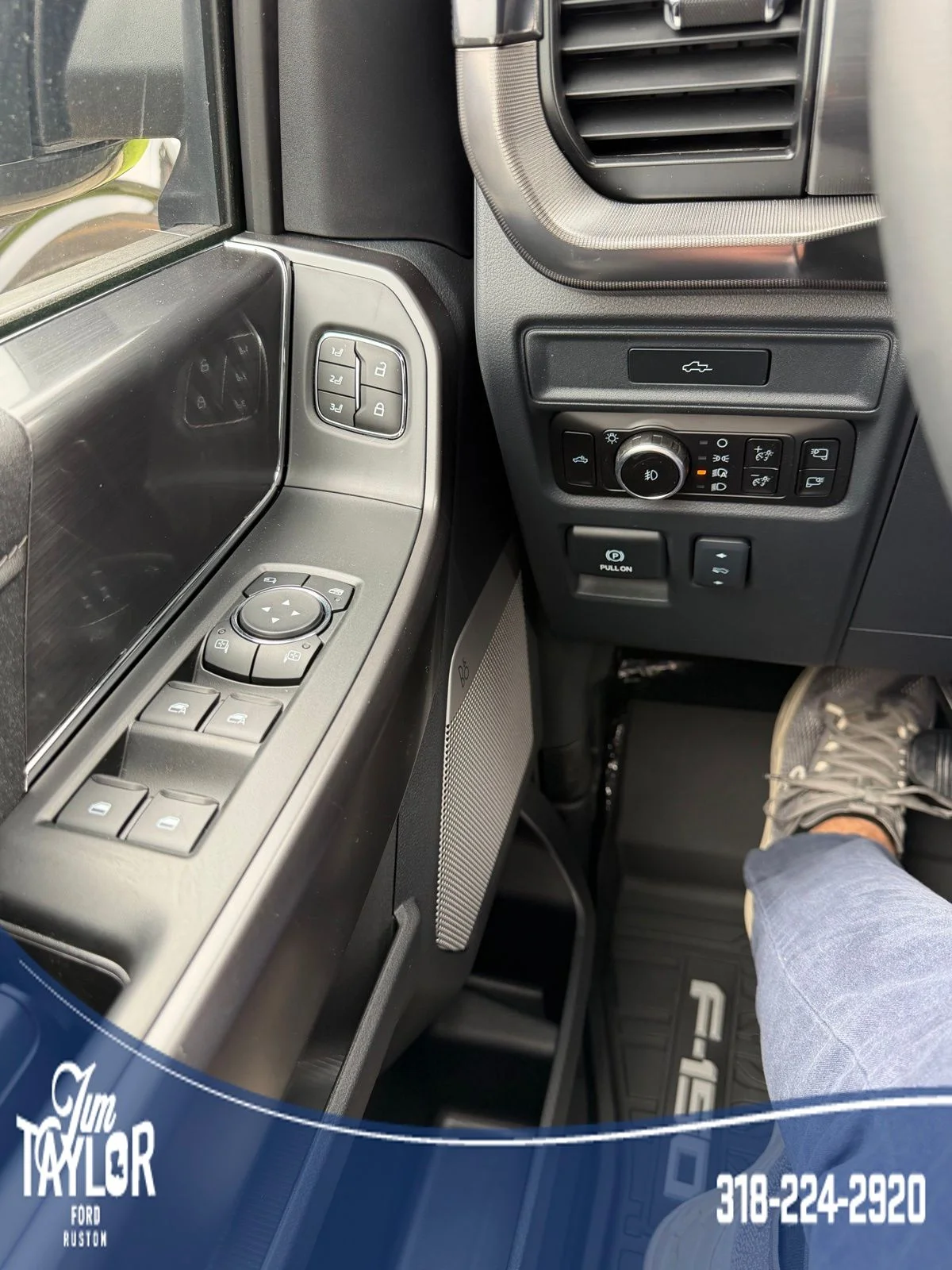New 2026 Carbonized Gray Metallic Ford Lariat® image 13