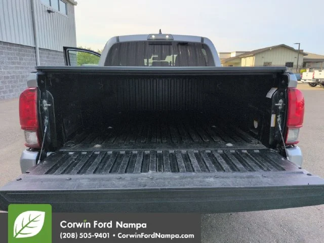 Used 2018 Silver Sky Metallic Toyota  image 28
