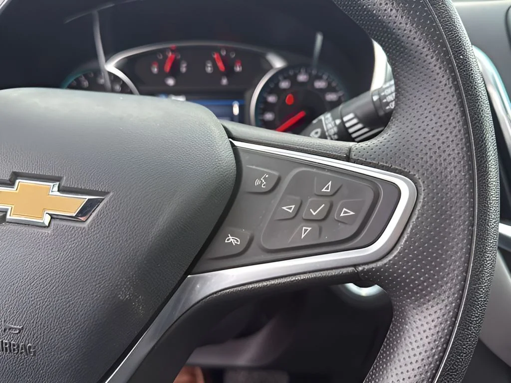 2023 Chevrolet Equinox LT - Photo 16