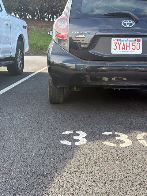 Used 2013 Black Toyota  image 14