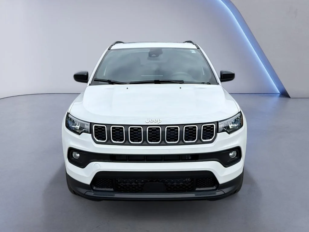 2026 Jeep Compass 85th Anniversary - Photo 8