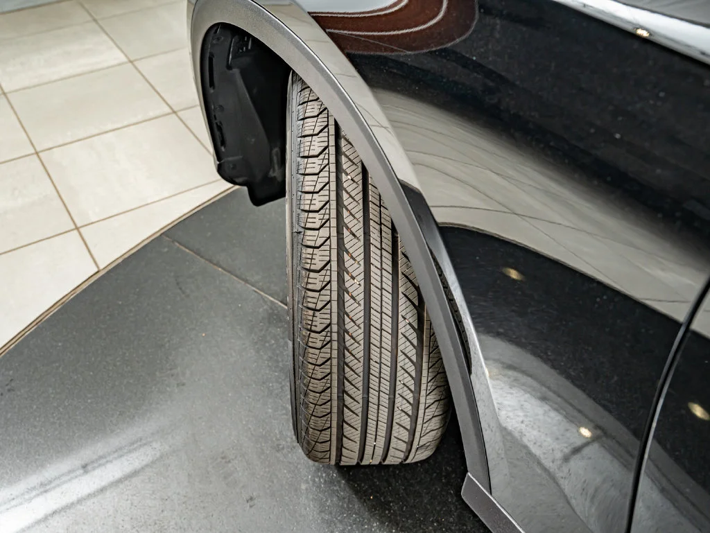Used 2026 Black Mercedes-Benz GLC 300 image 41