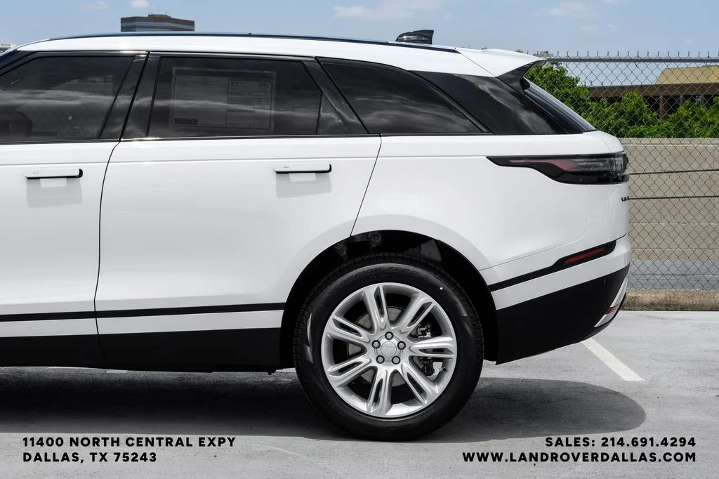 New 2026 Fuji White Land Rover S image 11