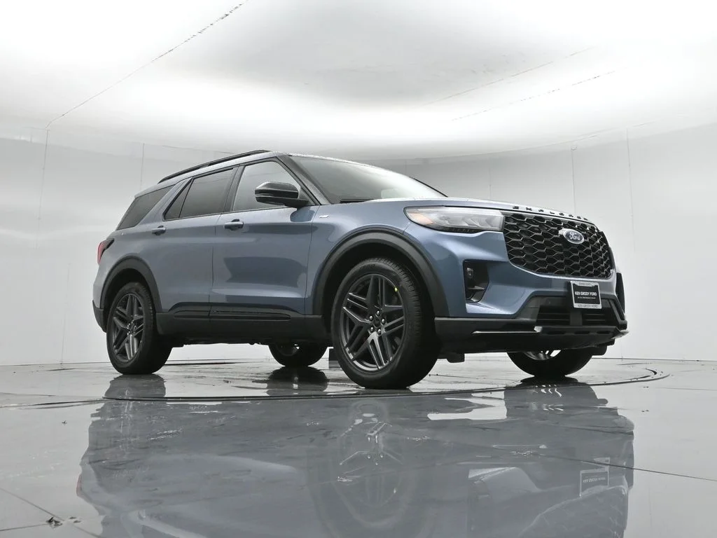 New 2026 Vapor Blue Metallic Ford ST-Line image 46