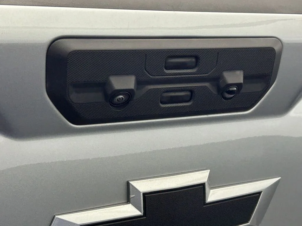 2025 Chevrolet Silverado 1500 LTZ - Photo 48