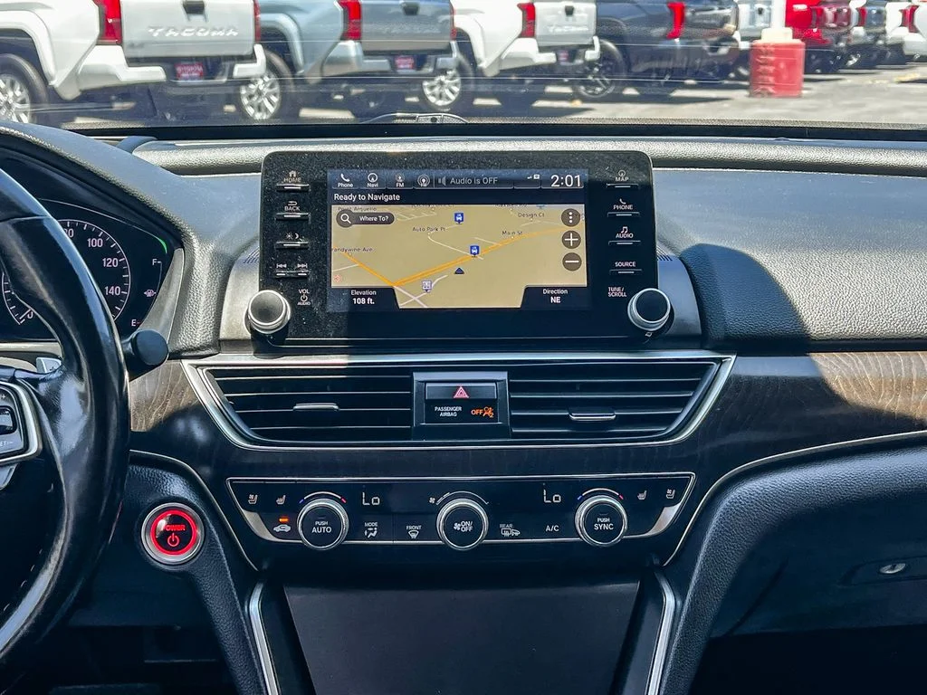 Used 2022 Green Honda Touring image 13