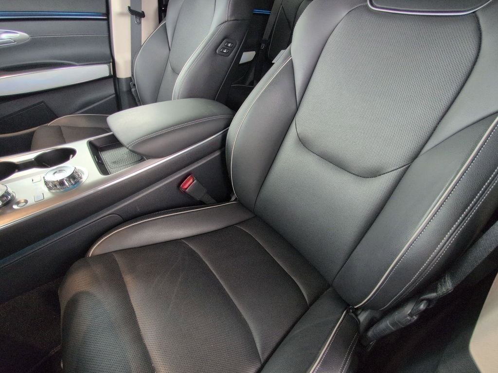 2026 GENESIS GV70 Advanced - Photo 12