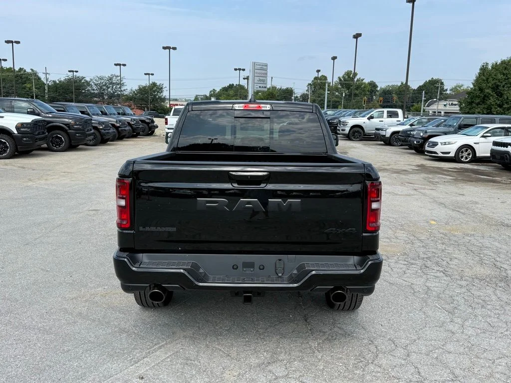 New 2026 Diamond Black Crystal Pearl-Coat Exterior Paint RAM Laramie image 7