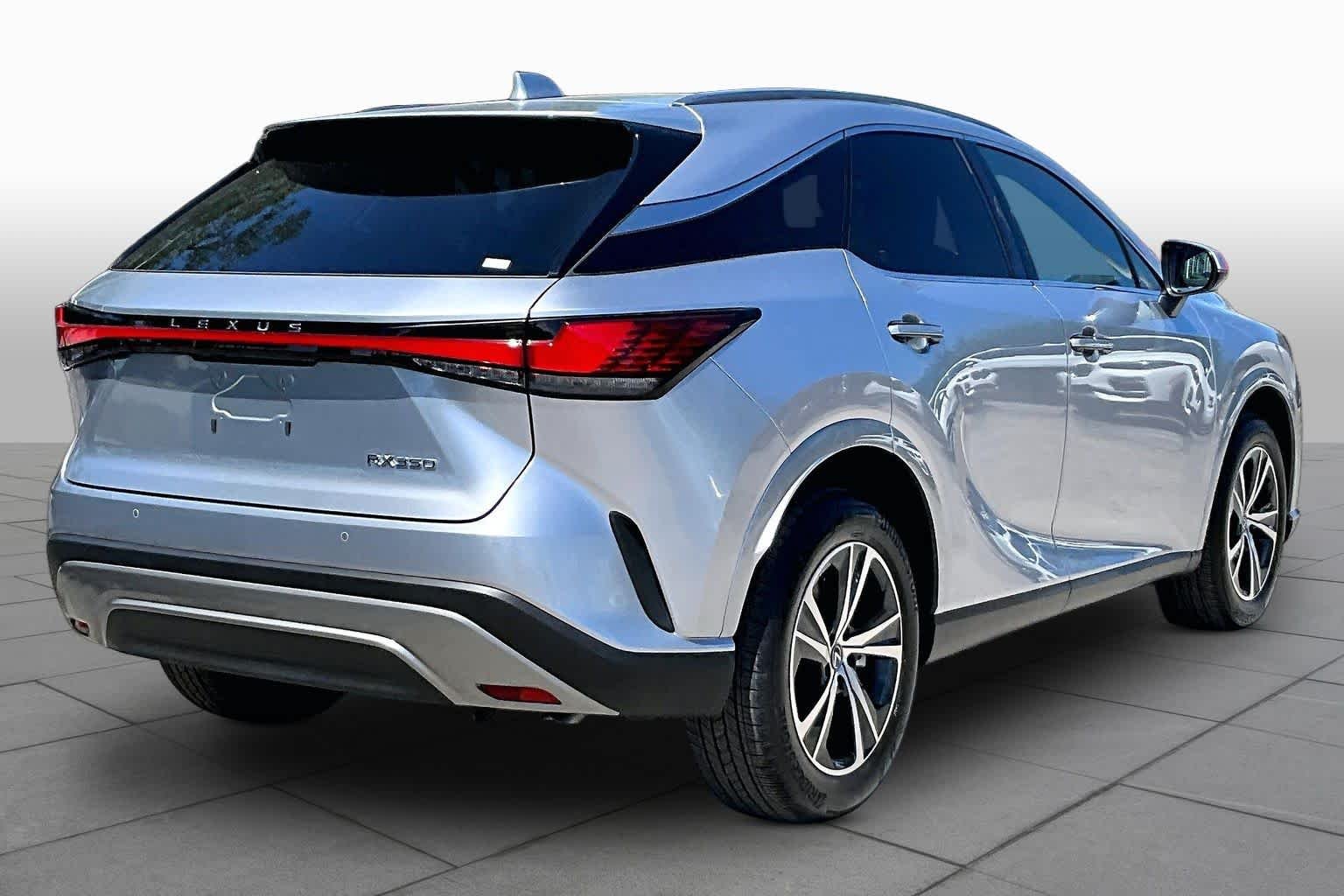 Certified Used 2025 Iridium Lexus Premium image 13