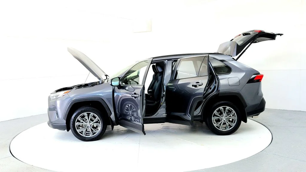 Certified Used 2023 Gray Toyota XLE Premium image 10