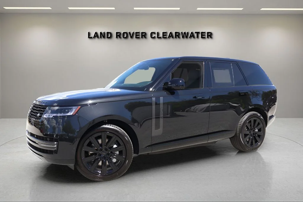 2026 Land Rover Range Rover 3.0 PHEV SE SWB's photo