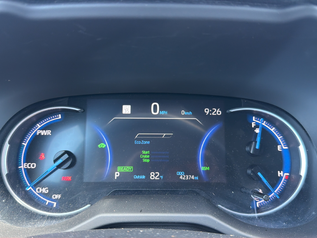 Used 2024 White Toyota LE image 12