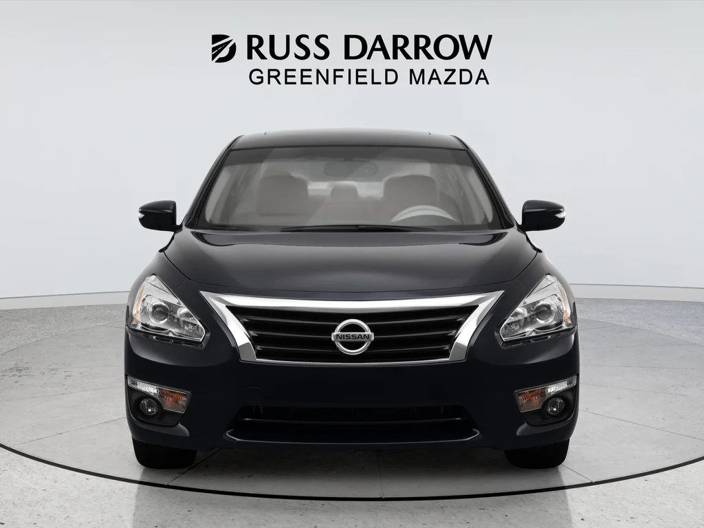 Used 2013 Blue Nissan 2.5 S image 6