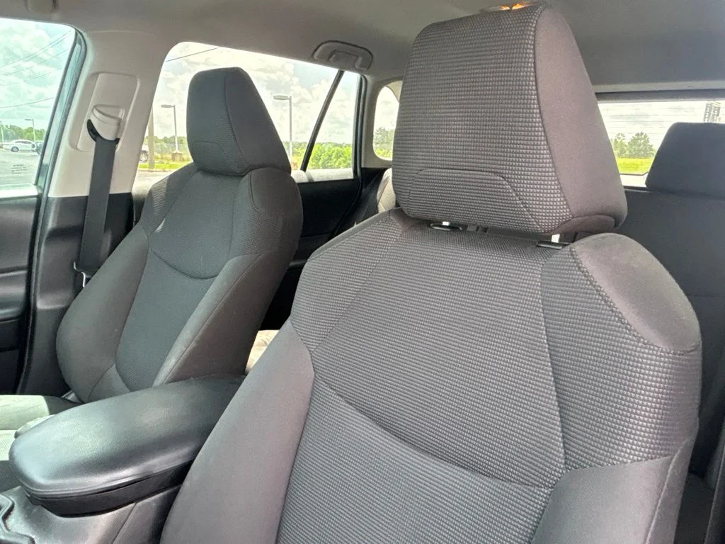 Used 2021 Gray Toyota LE image 3