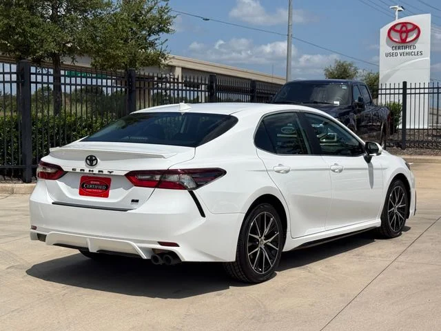 Certified Used 2024 ICE CAP Toyota SE image 3