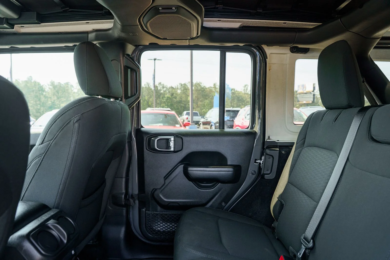 Used 2021 Gray Jeep Unlimited Sport S image 23