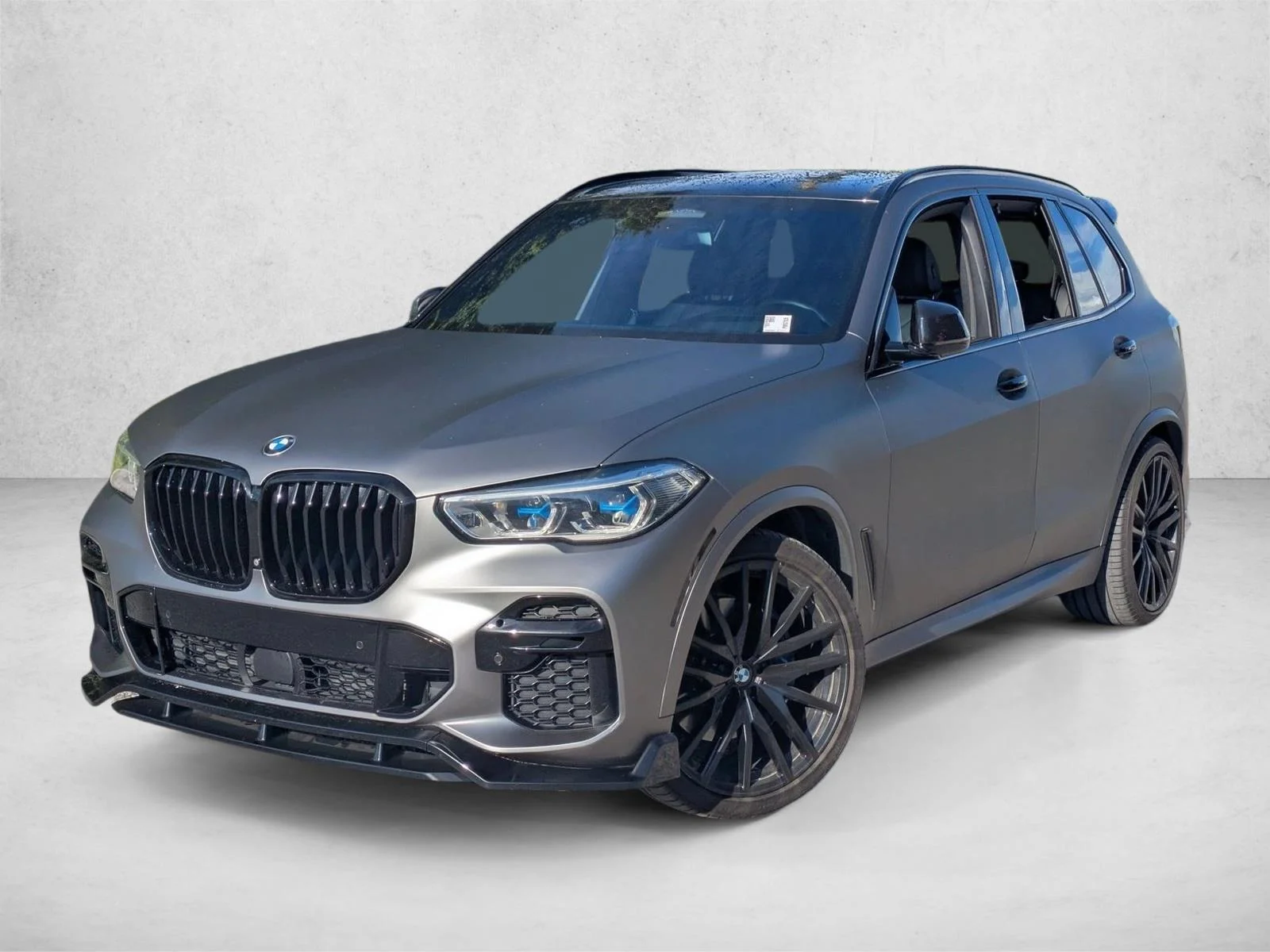 Used 2023 Alpine White BMW xDrive40i image 1