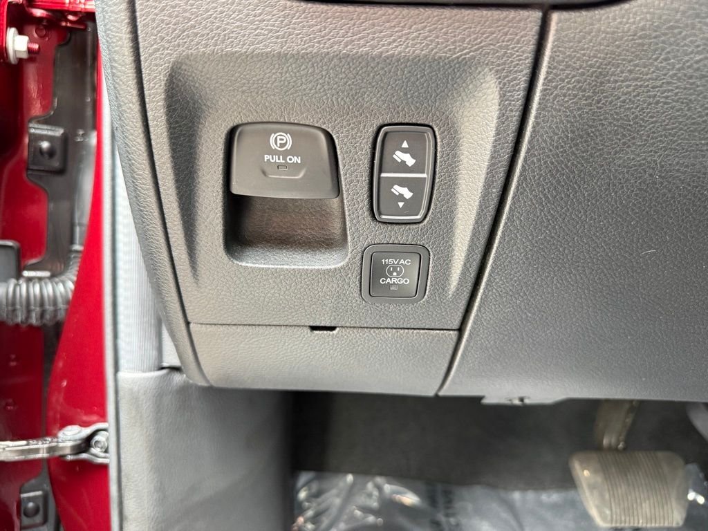 Used 2022 Red Ram Limited image 9