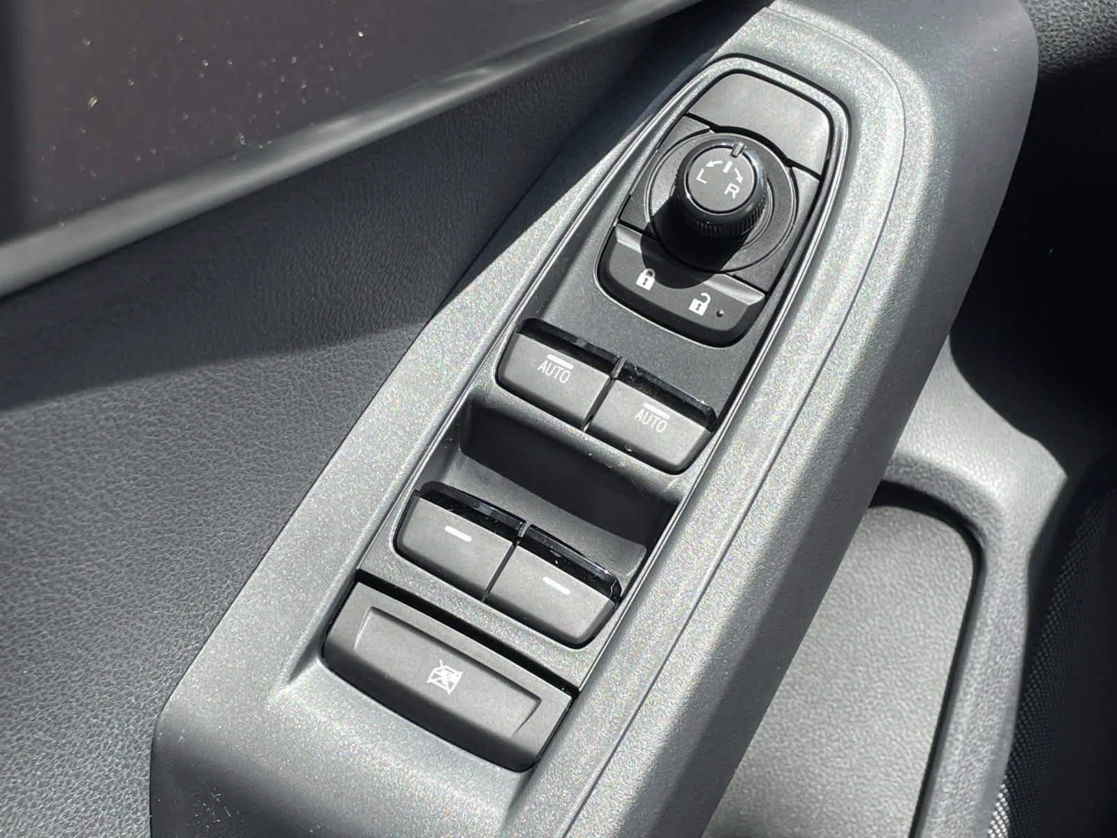 New 2026 Ice Silver Metallic Subaru Sport image 31