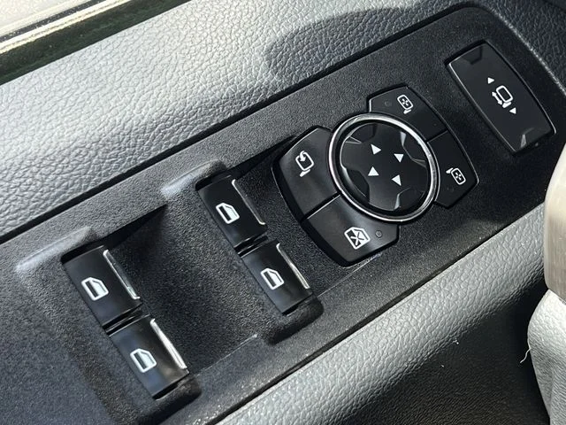 Used 2022 Black Ford Platinum image 23