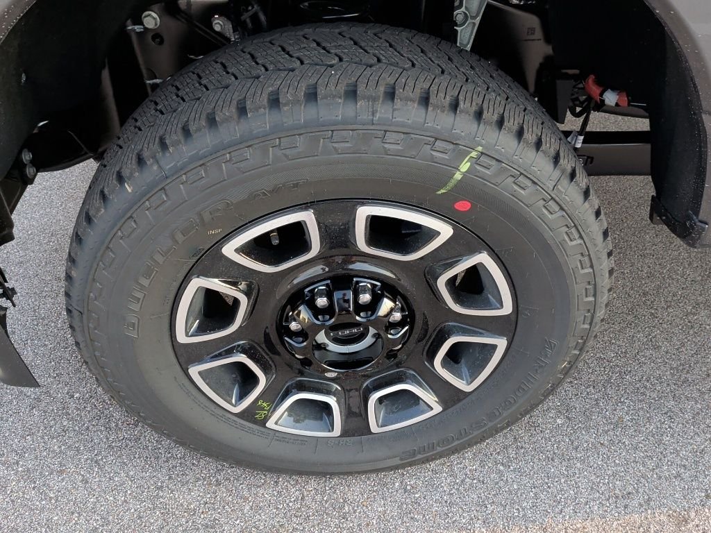 New 2026 Carbonized Gray Metallic Ford F-250® Platinum® image 53