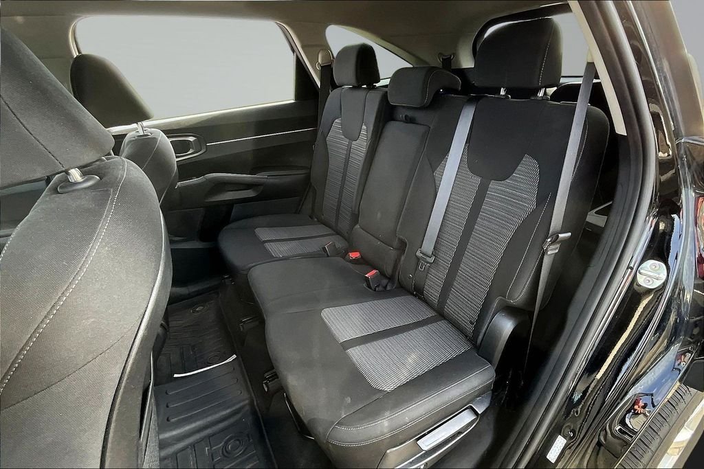 Used 2023 Black Kia LX image 18