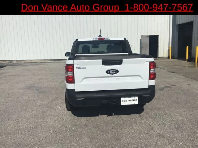 Used 2025 White Ford XL image 4