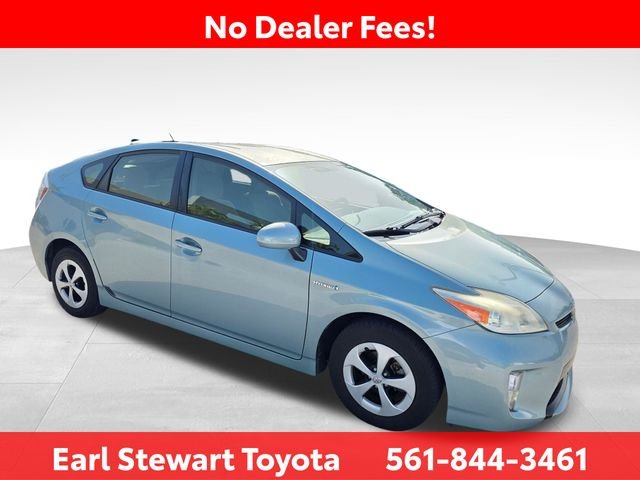 Used 2013 Beige Toyota Two image 2