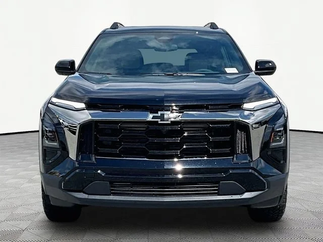 New 2027 Mosaic Black Metallic Chevrolet ACTIV image 2