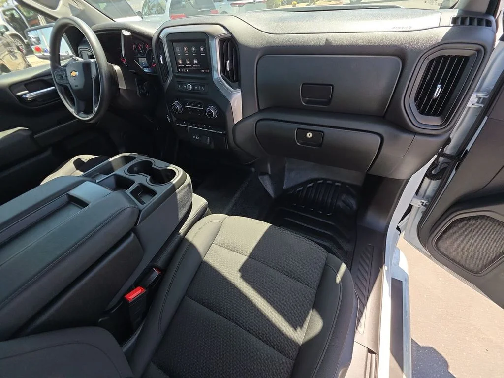 Used 2025 Summit White Chevrolet Work Truck image 30