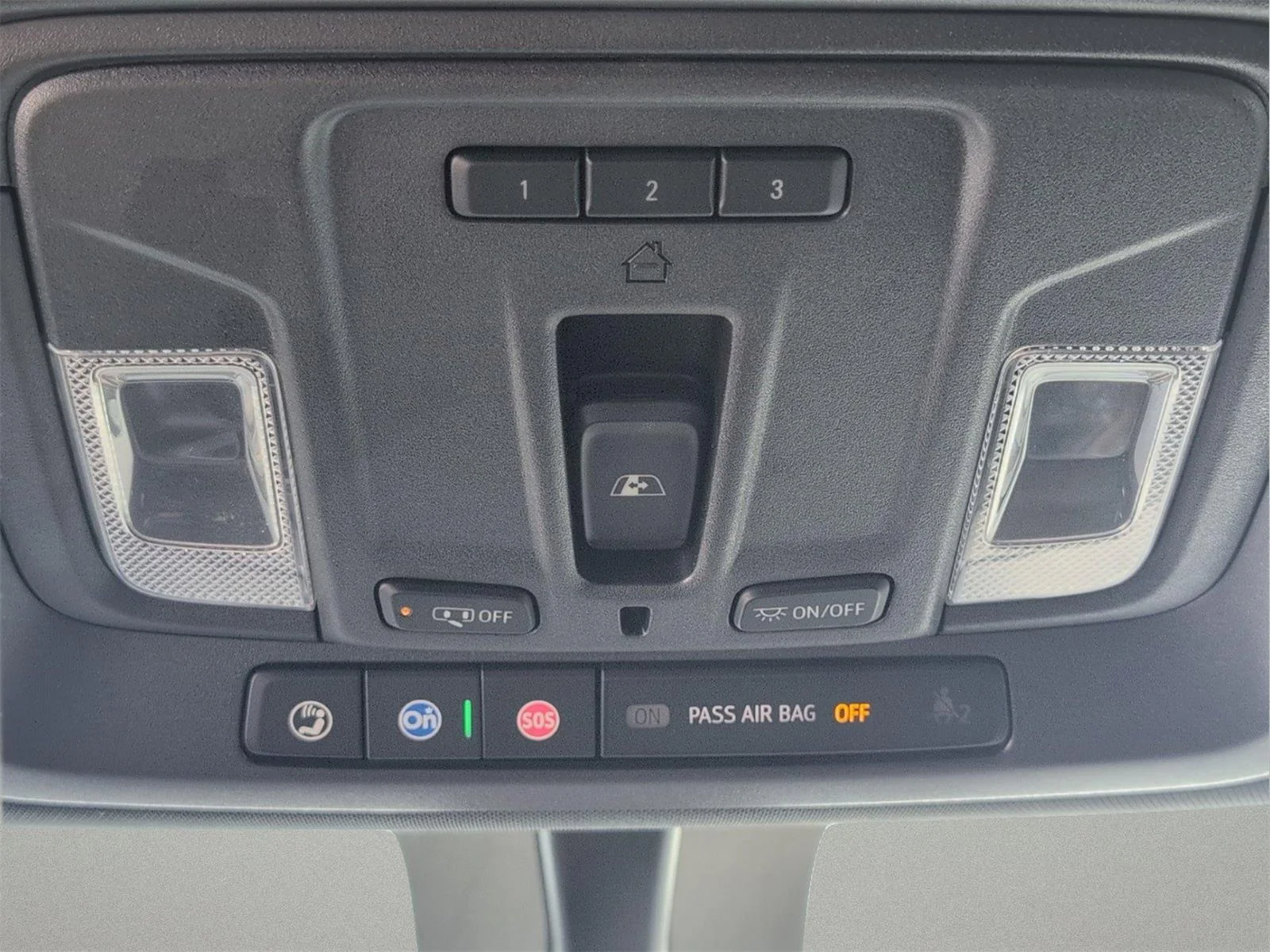 Used 2023 Forest Metallic GMC AT4 image 17