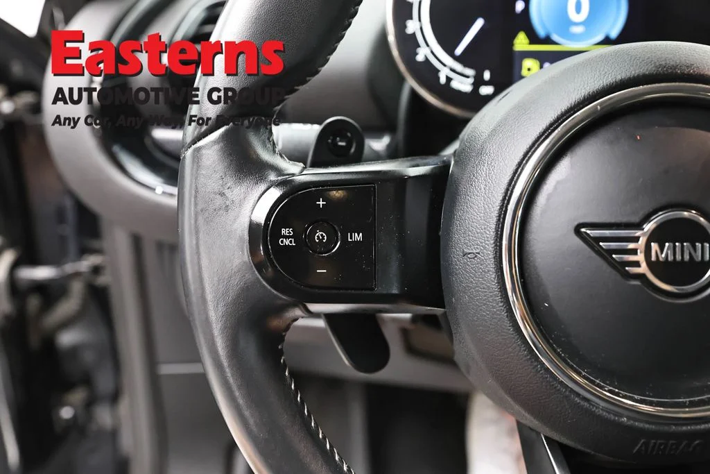 Used 2023 Black MINI Clubman image 15