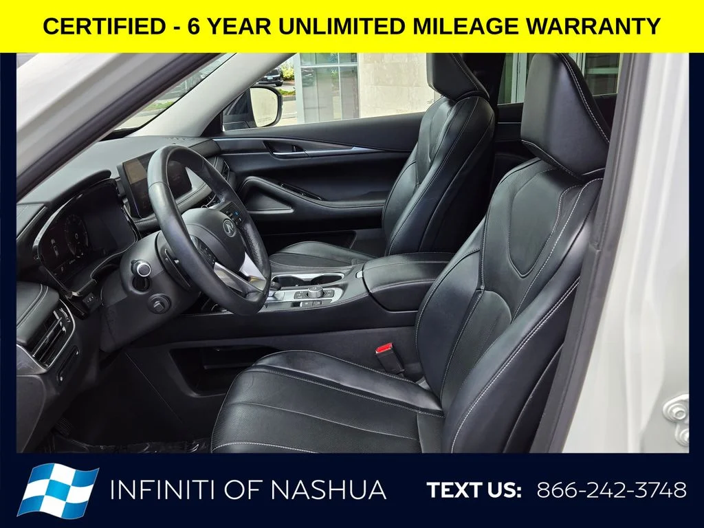 Certified Used 2023 White INFINITI LUXE image 5