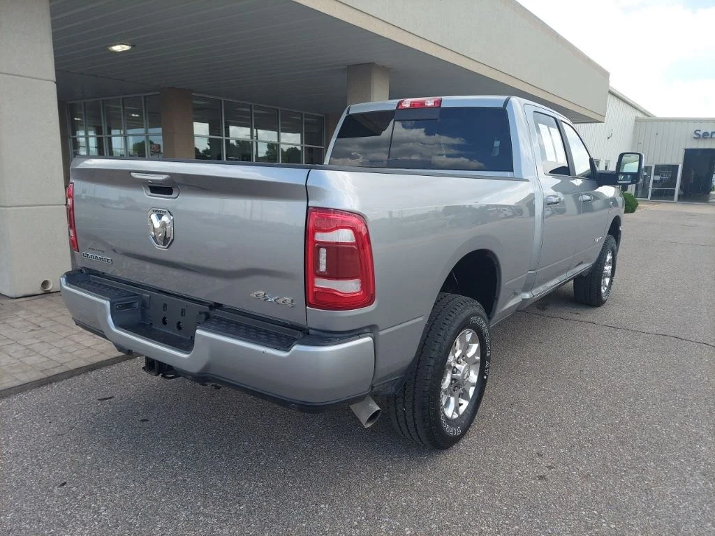 Used 2024 Silver Ram Laramie image 7