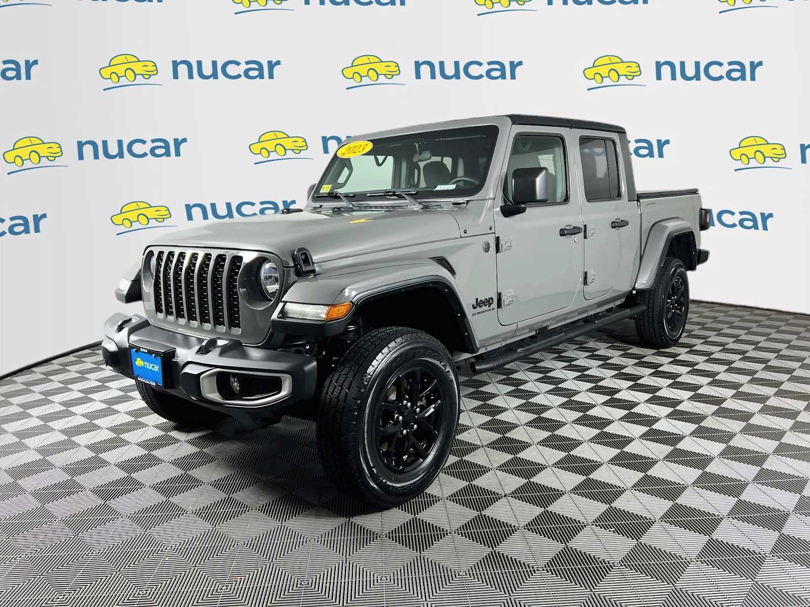 Used 2023 Sting-Gray Clearcoat Jeep Sport S image 3